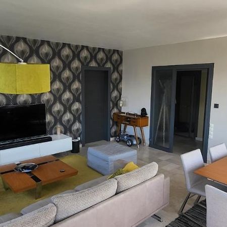 Appartement Lumineux De 90 M2 Situe En Centre Ville Annecy Dış mekan fotoğraf