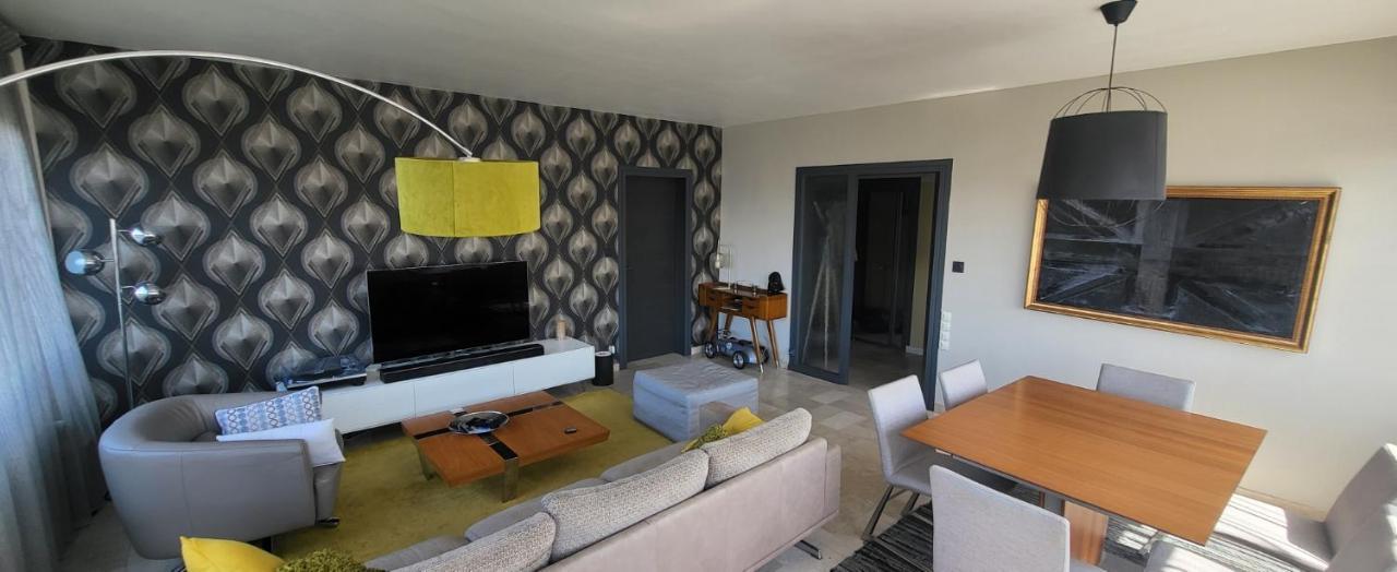 Appartement Lumineux De 90 M2 Situe En Centre Ville Annecy Dış mekan fotoğraf