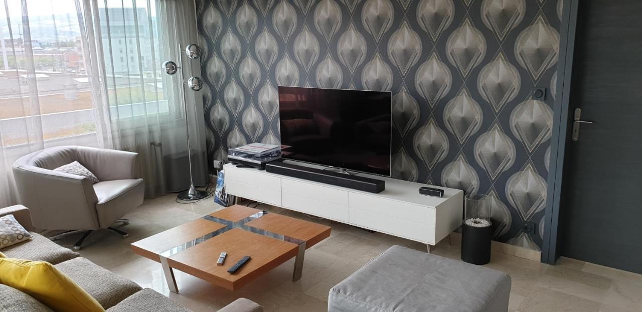 Appartement Lumineux De 90 M2 Situe En Centre Ville Annecy Dış mekan fotoğraf