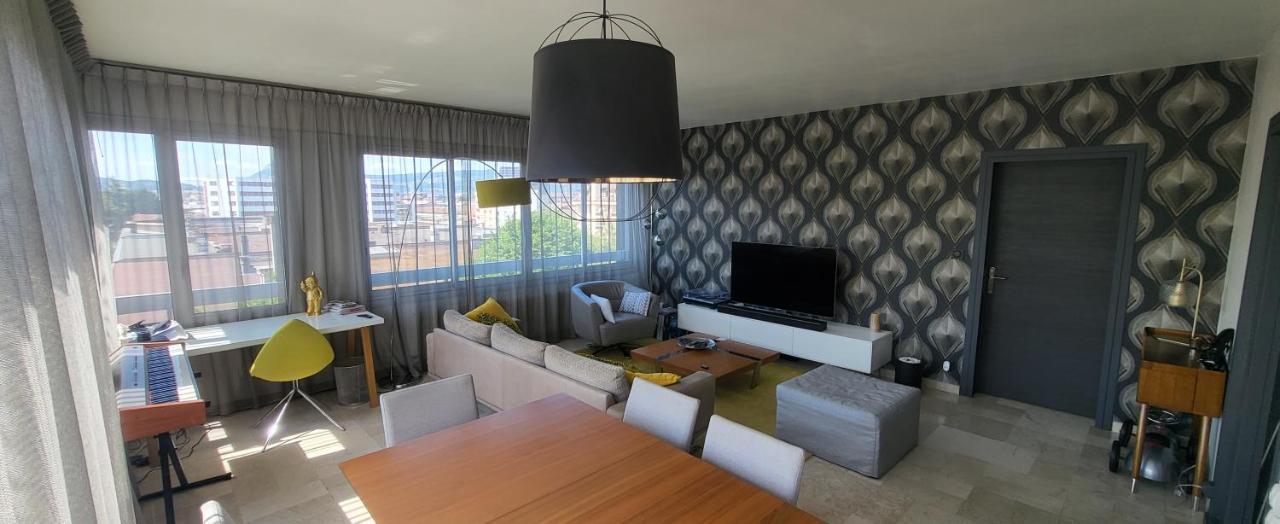 Appartement Lumineux De 90 M2 Situe En Centre Ville Annecy Dış mekan fotoğraf